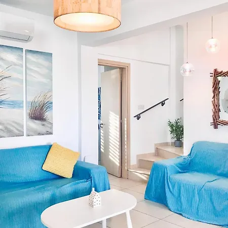 Nissini Shell, 3 Bedroom With Private Pool At Nissi Villa Ayía Nápa