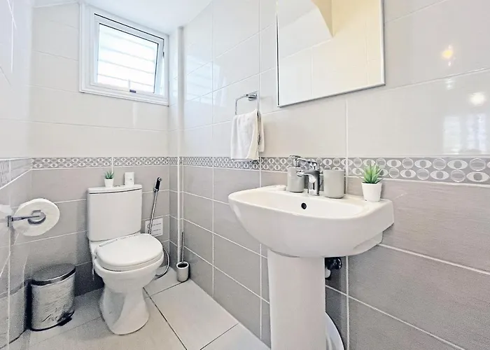 Nissini Shell, 3 Bedroom With Private Pool At Nissi *