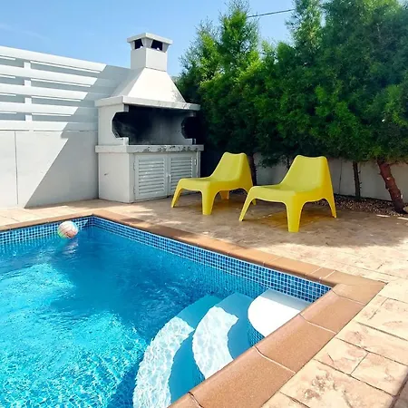 Nissini Shell, 3 Bedroom With Private Pool At Nissi Vila *
