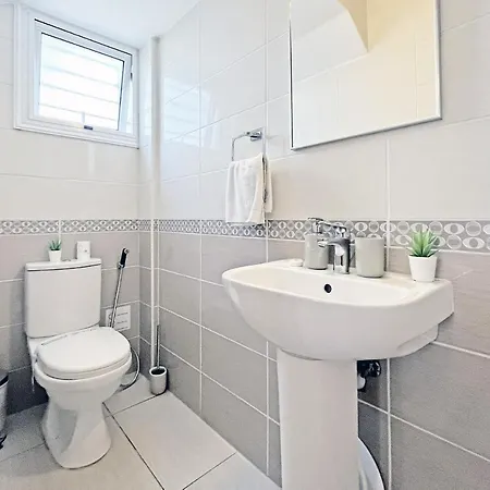 Nissini Shell, 3 Bedroom With Private Pool At Nissi *