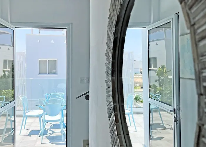 Nissini Shell, 3 Bedroom With Private Pool At Nissi