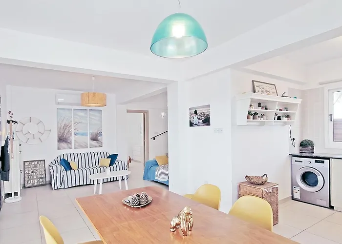 Nissini Shell, 3 Bedroom With Private Pool At Nissi *