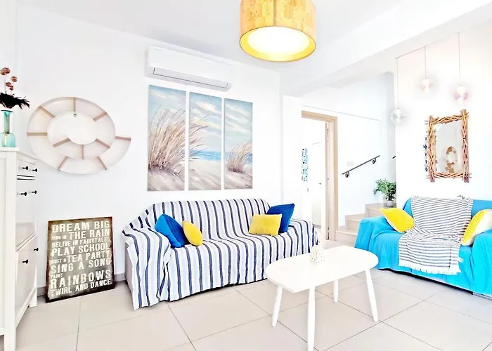 Villa Nissini Shell, 3 Bedroom With Private Pool At Nissi