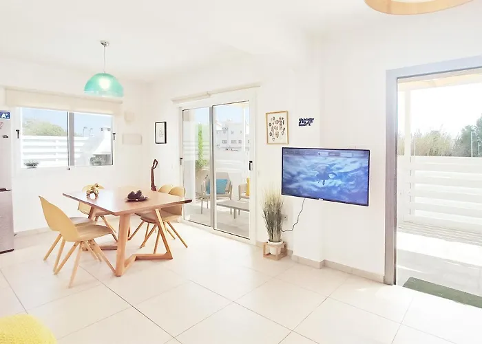 Villa Nissini Shell, 3 Bedroom With Private Pool At Nissi