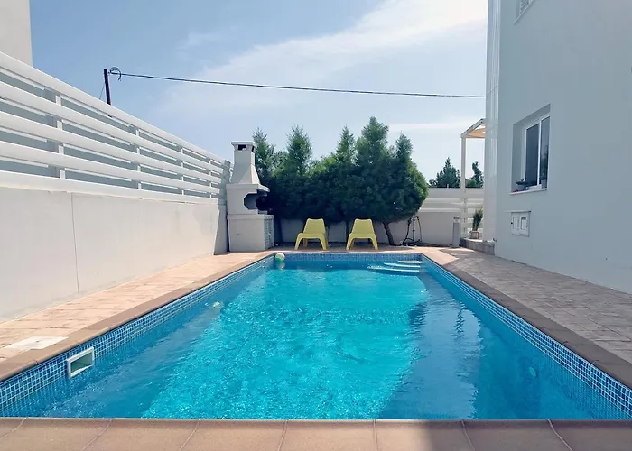 Nissini Shell, 3 Bedroom With Private Pool At Nissi *